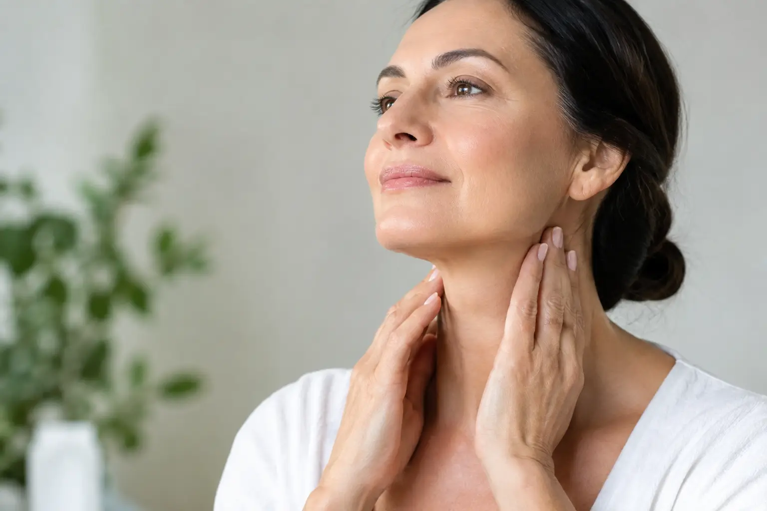 Best Loose Neck Treatments for Firmer Skin | Laser Aesthetics AZ Best Loose Neck Treatments for Firmer Skin